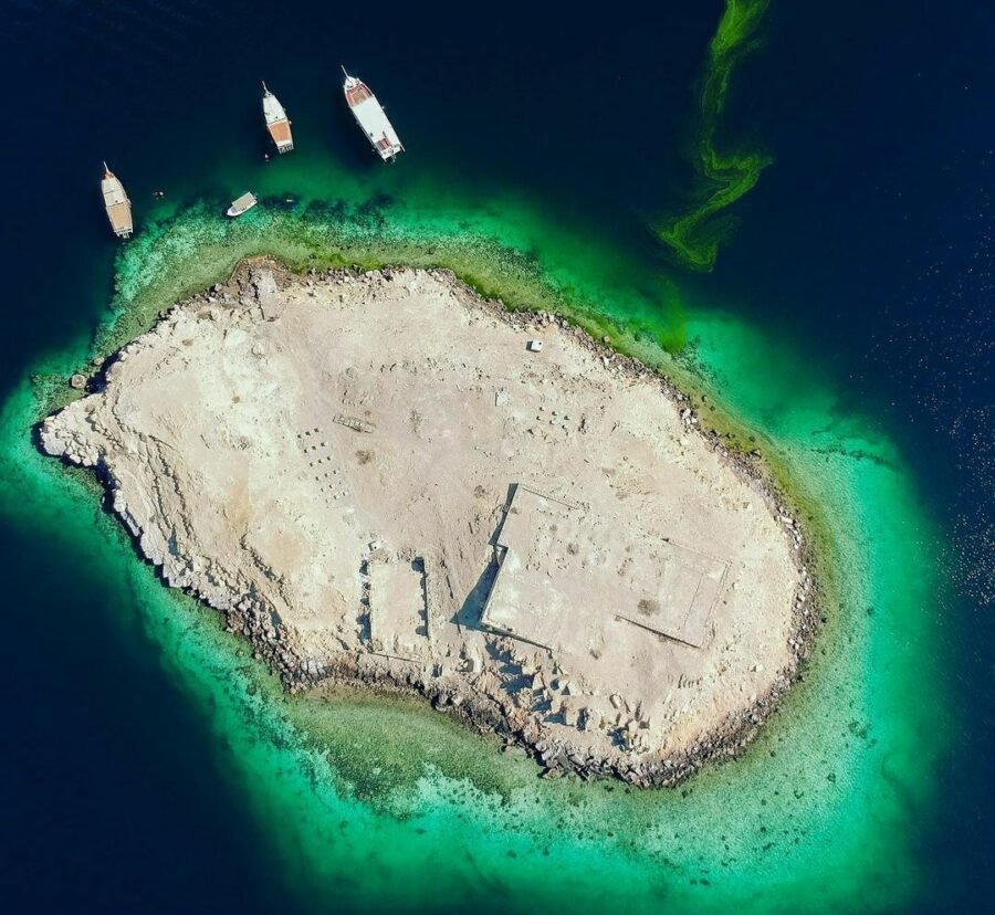 Telegraph Island in Musandam: A Historic and Scenic Landmark